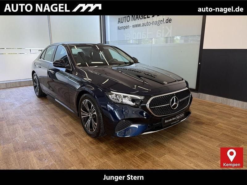 Nautikblau Gebraucht 2024 Mercedes E200 Avantgarde Limousine | 45.286 € (Fairer Preis) - Bild 1/4