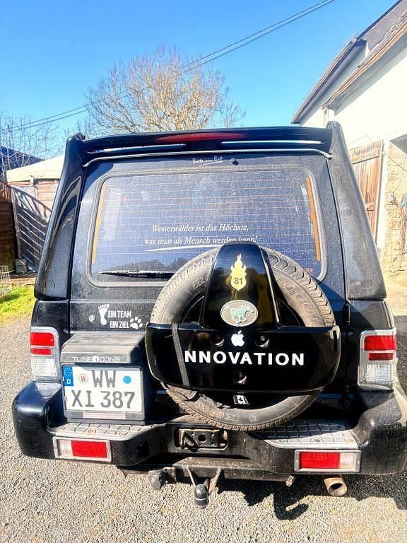 Gebraucht Hyundai Galloper 141 PS (103 kW) 1999 Schwarz SUV