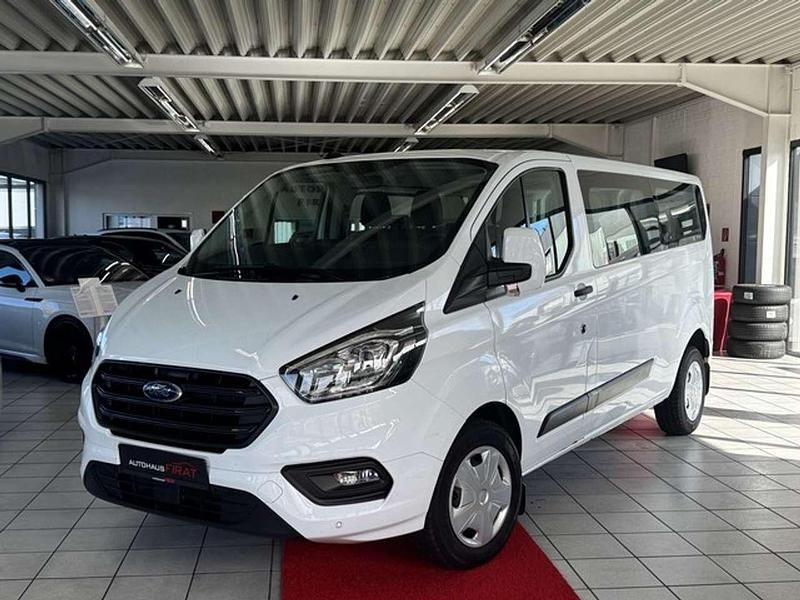 Gebraucht Ford Transit Custom 131 PS (96 kW) 2023 Frostweiß Van / Kleinbus
