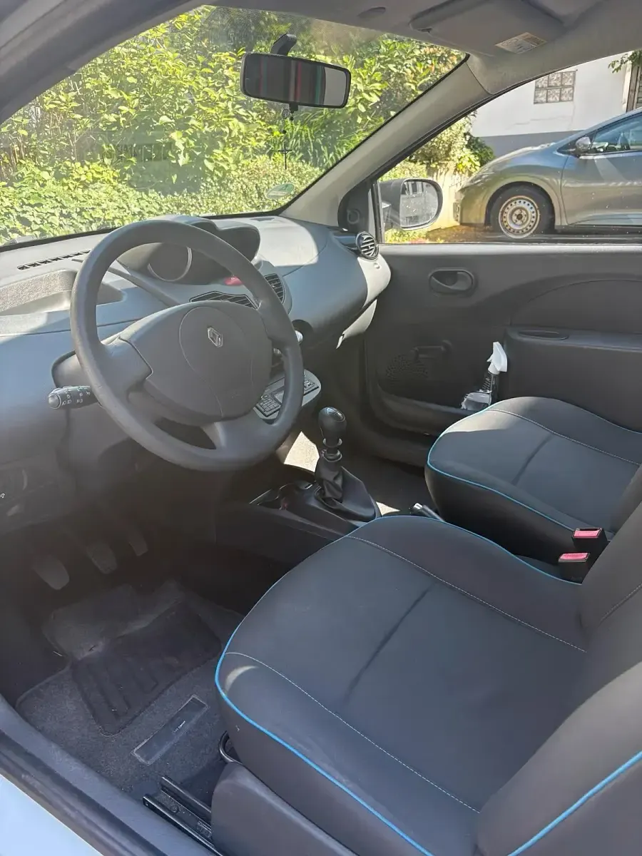 Gebraucht Renault Twingo Expression 75 PS (55 kW) 2014 Weiß Kleinwagen