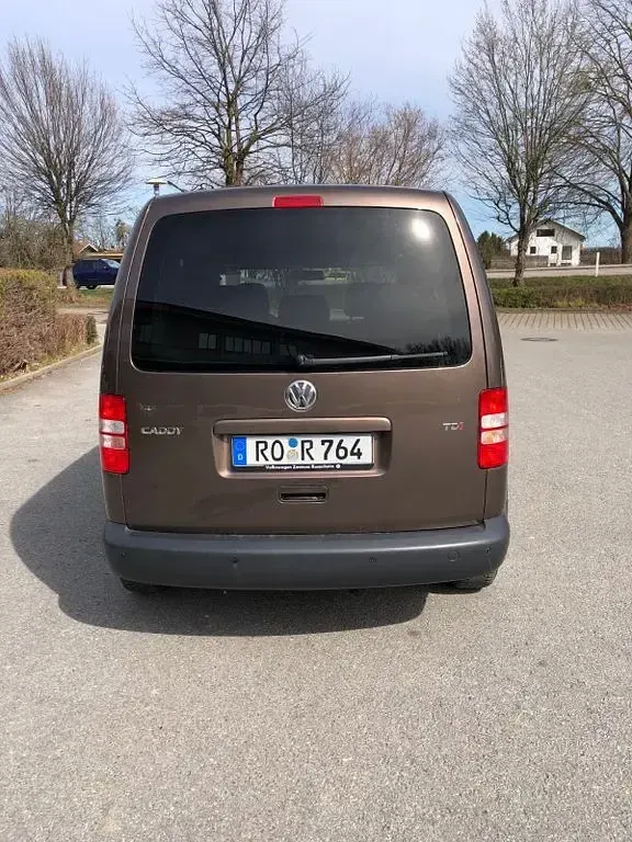 Gebraucht VW Caddy Comfortline 102 PS (75 kW) 2015 Braun Van / Kleinbus
