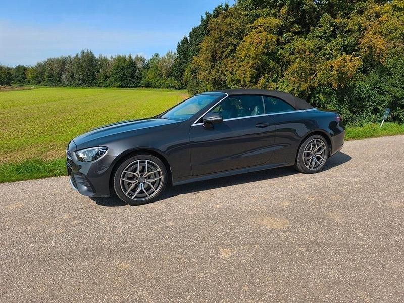Gebraucht Mercedes E450 367 PS (269 kW) 2021 Grau Cabrio