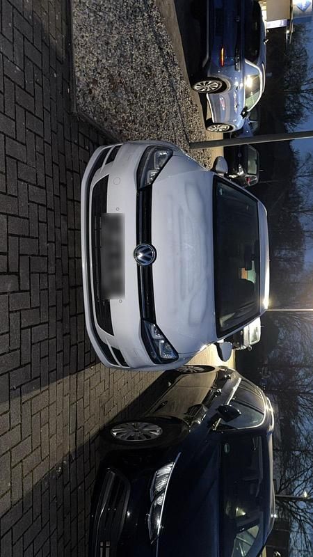 Gebraucht VW Golf VII 122 PS (89 kW) 2014 Weiß Limousine