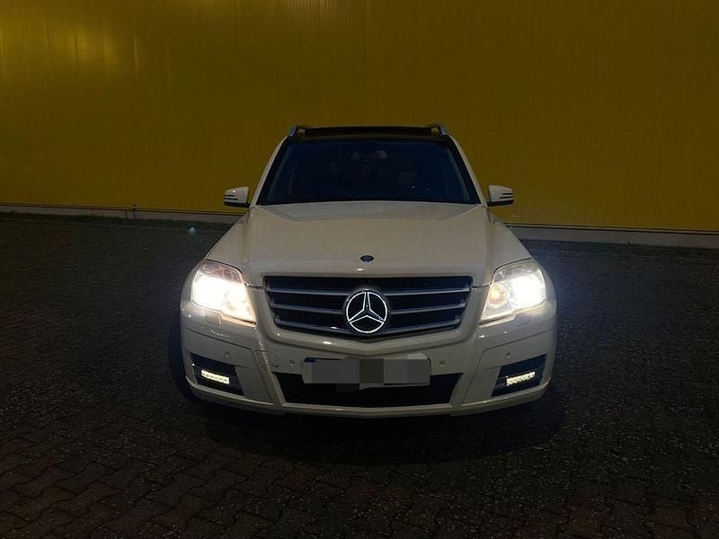 Gebraucht Mercedes GLK220 170 PS (125 kW) 2011 Weiß SUV