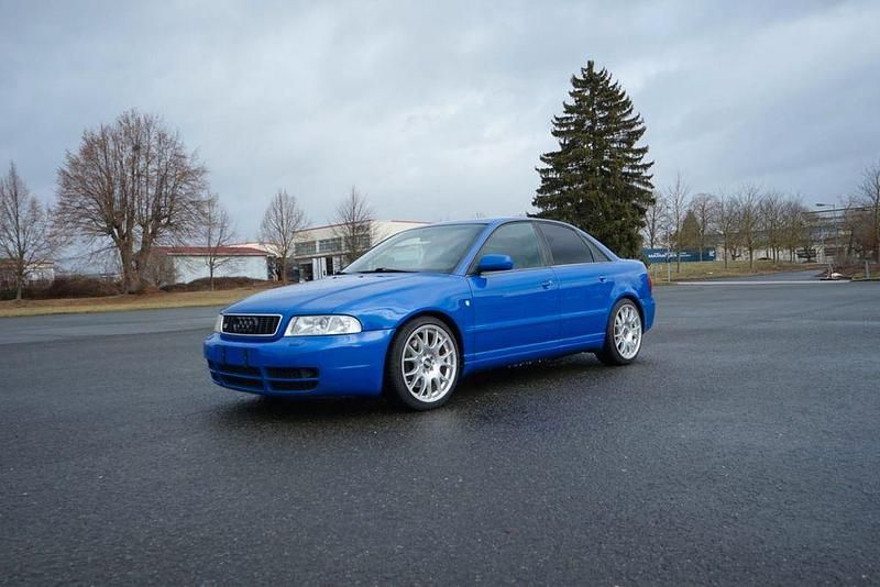 Gebraucht Audi S4 Sport 265 PS (194 kW) 1998 Blau Limousine