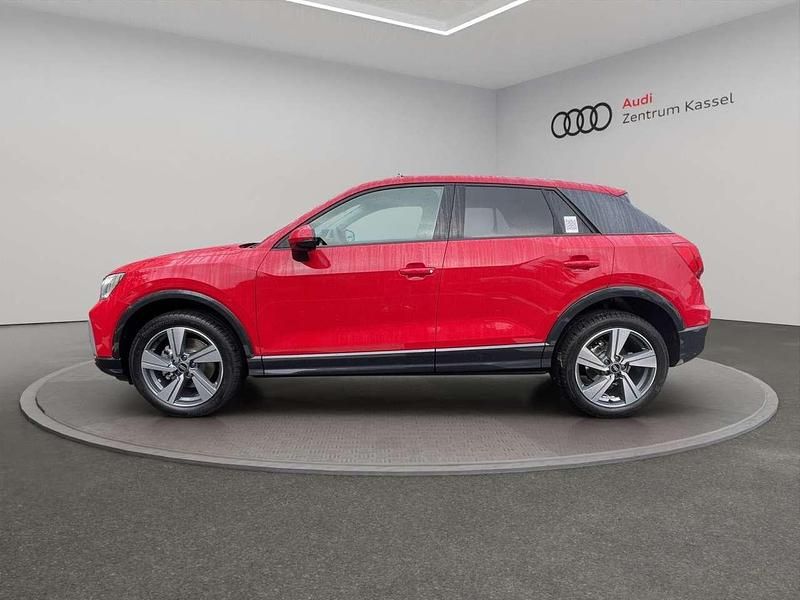 Gebraucht Audi Q2 Advanced Plus 150 PS (110 kW) 2025 Progressivrot metallic SUV
