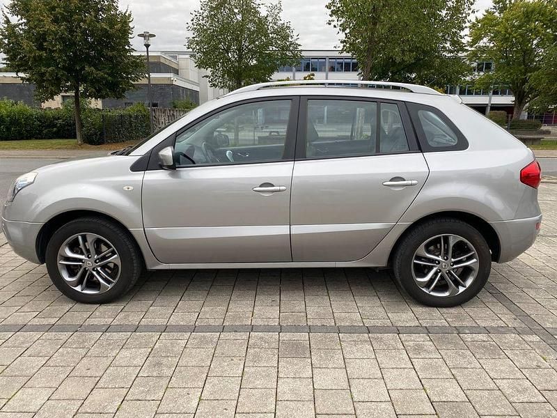 Gebraucht Renault Koleos Luxe 173 PS (127 kW) 2008 Silber SUV