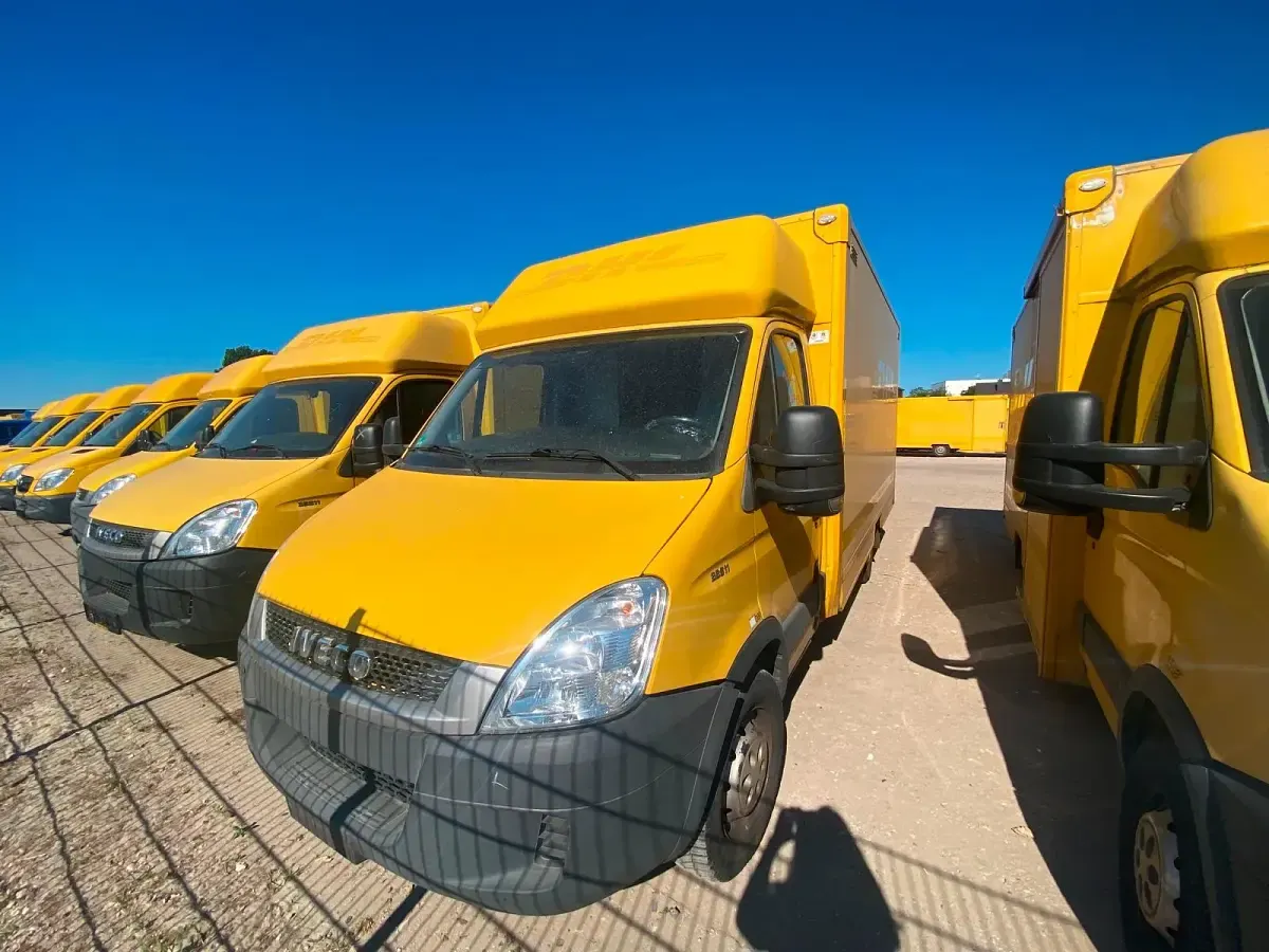 Gebraucht Iveco Daily 106 PS (77 kW) 2011 Limousine