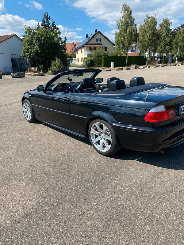 Gebraucht BMW 318 Cabriolet 143 PS (105 kW) 2005 Schwarz Cabrio