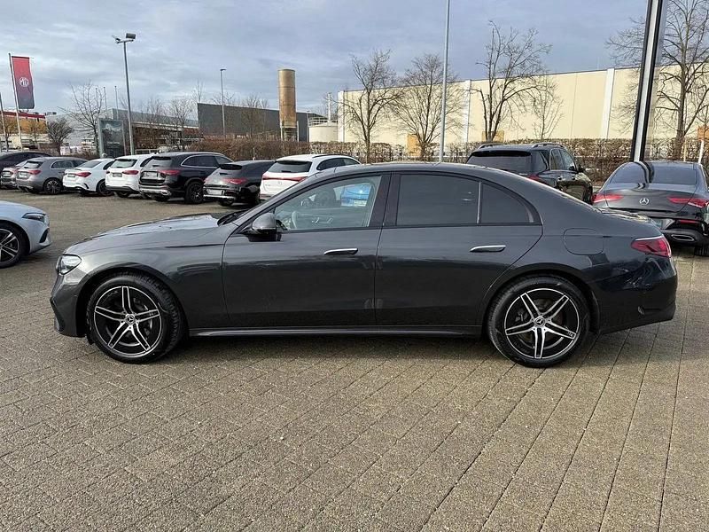 Gebraucht Mercedes E300 AMG 313 PS (230 kW) 2024 Andere Limousine