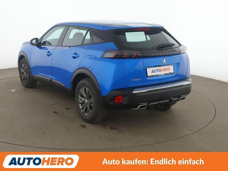 Gebraucht Peugeot 2008 Active 131 PS (96 kW) 2023 Blau SUV