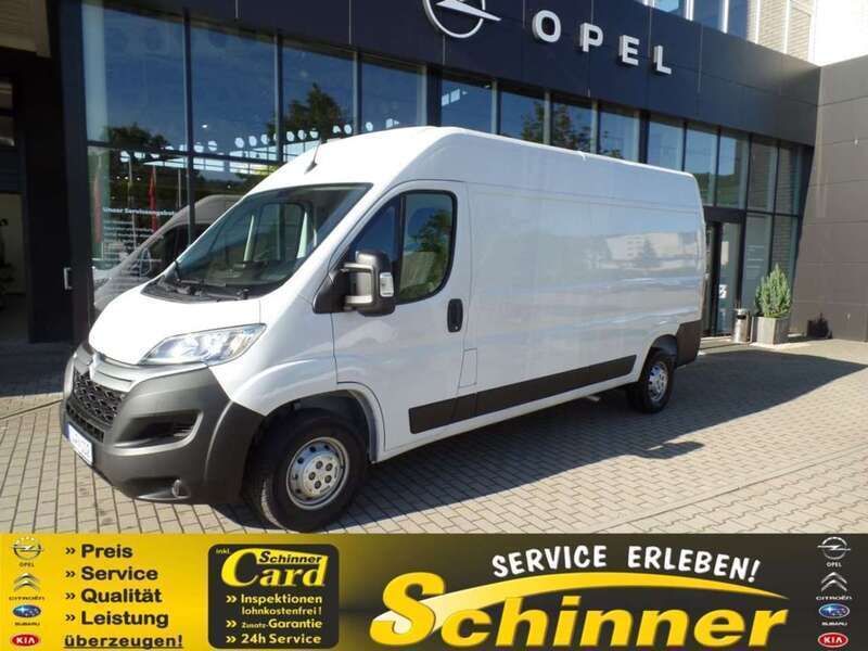 Eisweiß Gebraucht 2024 Citroën Jumper Van / Kleinbus | 28.900 € (Fairer Preis) - Bild 1/3