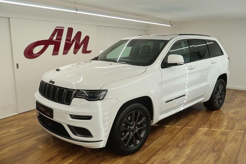 Weiß Gebraucht 2020 Jeep Grand Cherokee Limited SUV | 28.888 € (Etwas zu teuer) - Bild 1/4