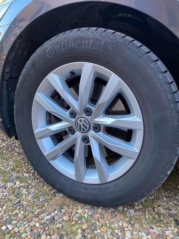 Gebraucht VW Passat 150 PS (110 kW) 2017 Grau Kombi