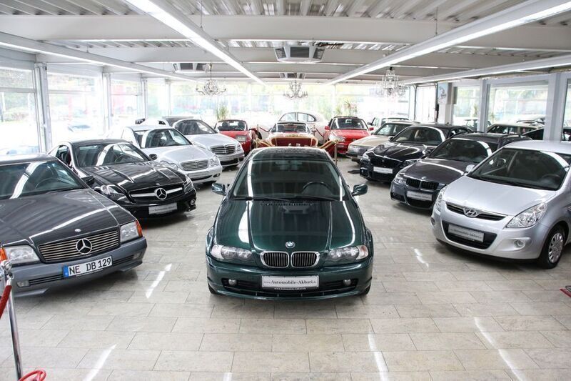 Grün Gebraucht 1999 BMW 320 Coupé | 4.850 € (Fairer Preis) - Bild 1/4