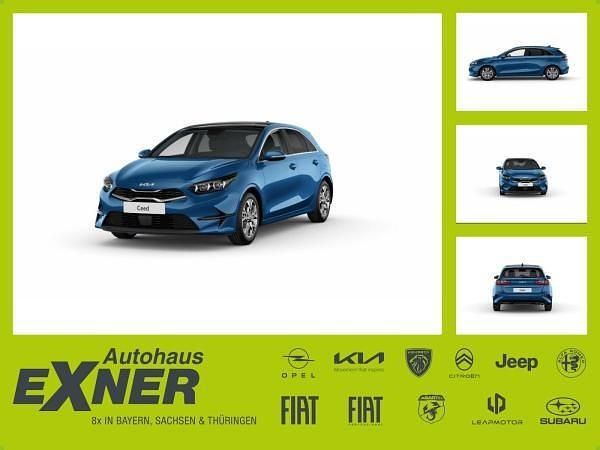 Blau (blue flame metallic) Neu 2025 Kia Ceed Vision Limousine | 22.490 € (Superpreis) - Bild 1/4