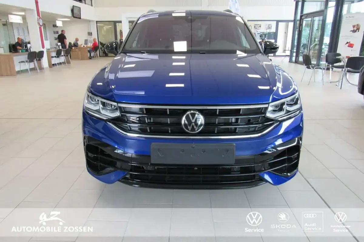 Gebraucht VW Tiguan R 320 PS (235 kW) 2023 Lapiz blue SUV