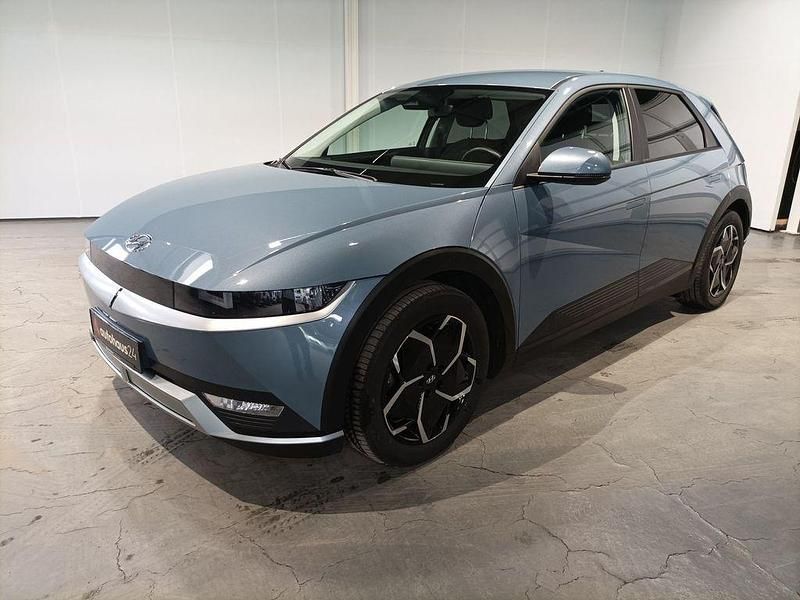 Gebraucht Hyundai Ioniq 125 kW (170 PS) 2023 Blau Kleinwagen