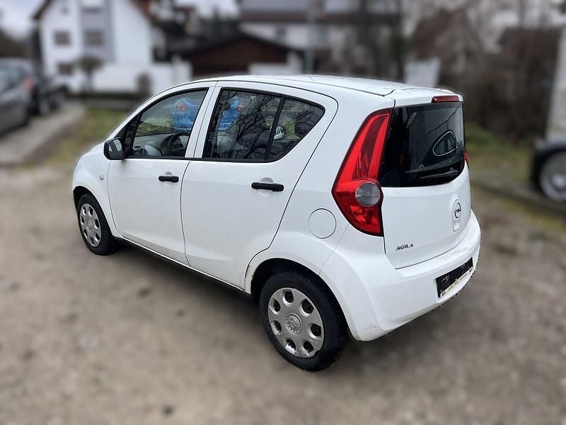 Gebraucht Opel Agila 65 PS (47 kW) 2008 Weiß Kleinwagen