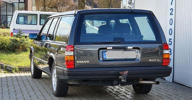 Gebraucht Volvo 945 131 PS (96 kW) 1991 Grau Kombi