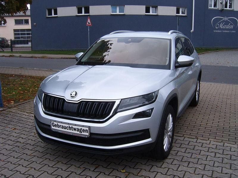 Silber Gebraucht 2018 Skoda Kodiaq Style SUV | 15.490 € (Superpreis) - Bild 1/4