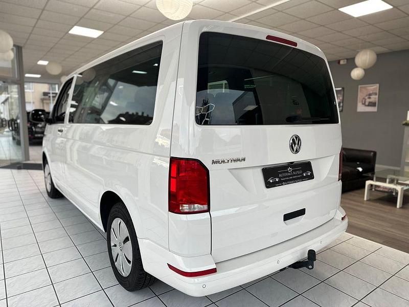 Gebraucht VW Multivan 150 PS (110 kW) 2020 Candyweiss Van