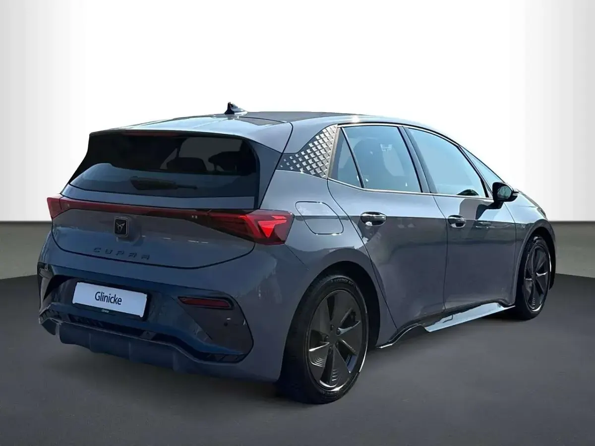 Second-hand Cupra Born 150 kW (204 CP) 2023 Gri Hatchback