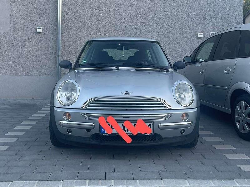 Grau Gebraucht 2004 Mini ONE Kleinwagen | 4.800 € (Fairer Preis) - Bild 1/4