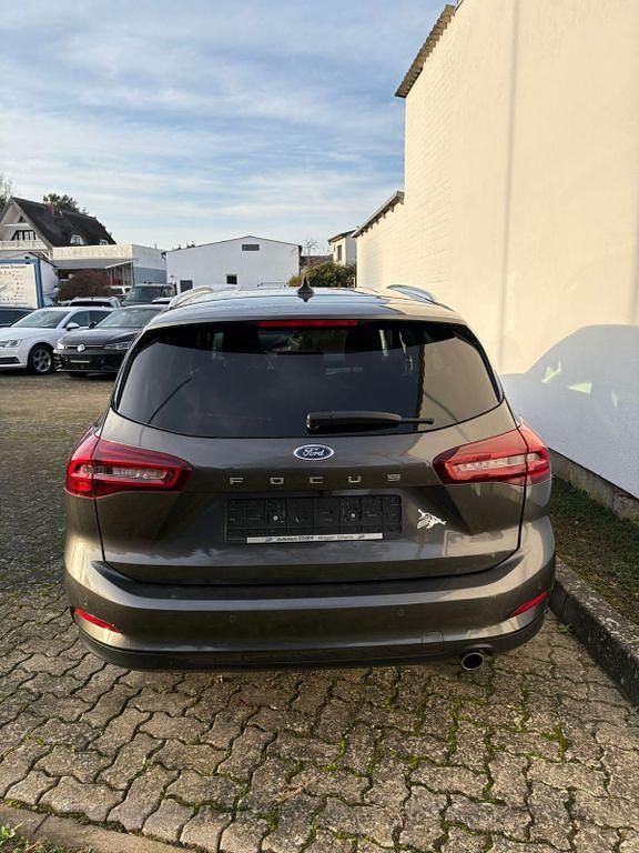 Brugt Ford Focus ST-Line 125 HK (91 kW) 2022 Grå Sedan