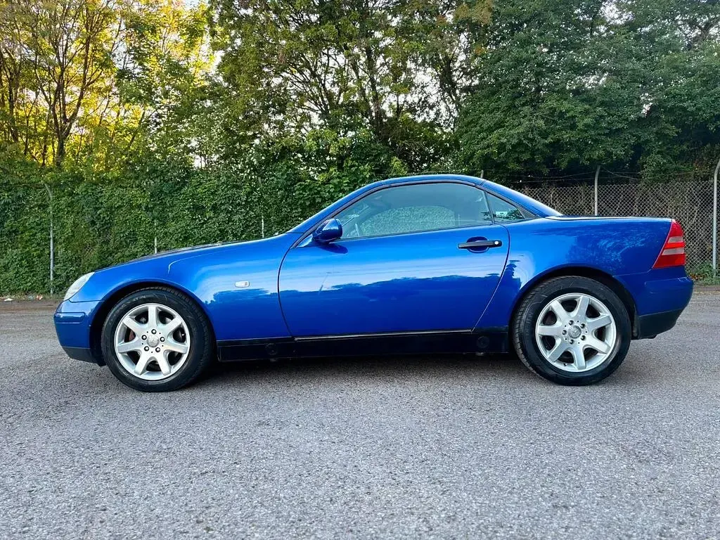 Gebraucht Mercedes SLK200 136 PS (100 kW) 1999 Blau Cabrio