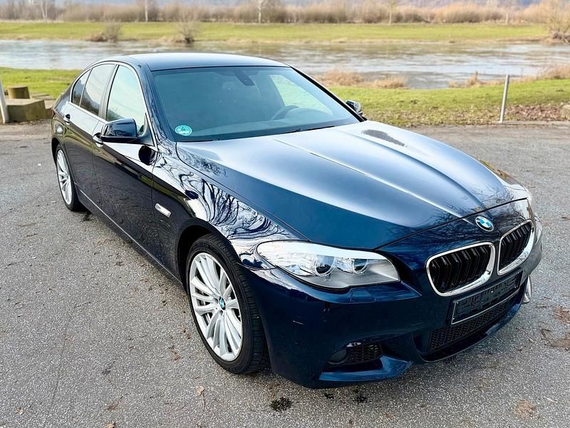 Gebraucht BMW 520 M Sport 184 PS (135 kW) 2011 Blau Limousine