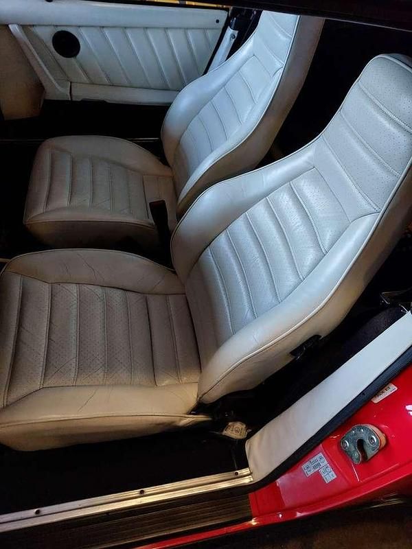 Gebraucht Porsche 911SC 204 PS (150 kW) 1983 Rot Cabrio