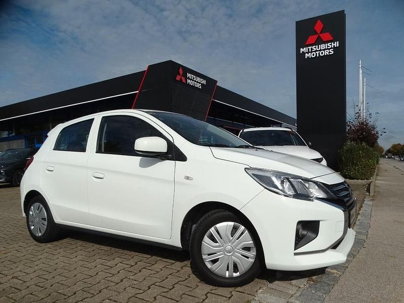 Weiß Gebraucht 2022 Mitsubishi Space Star Select Limousine | 10.490 € (Fairer Preis) - Bild 1/4