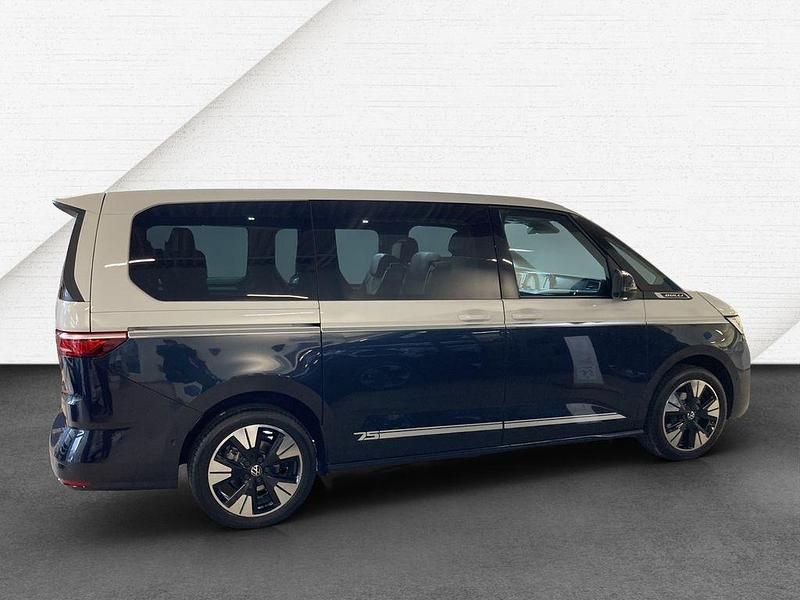 Neu VW Multivan Life 150 PS (110 kW) 2026 Blau Van