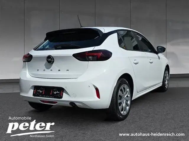 Gebraucht Opel Corsa 75 PS (55 kW) 2024 Lack weiss banquise/typ aussen Kleinwagen