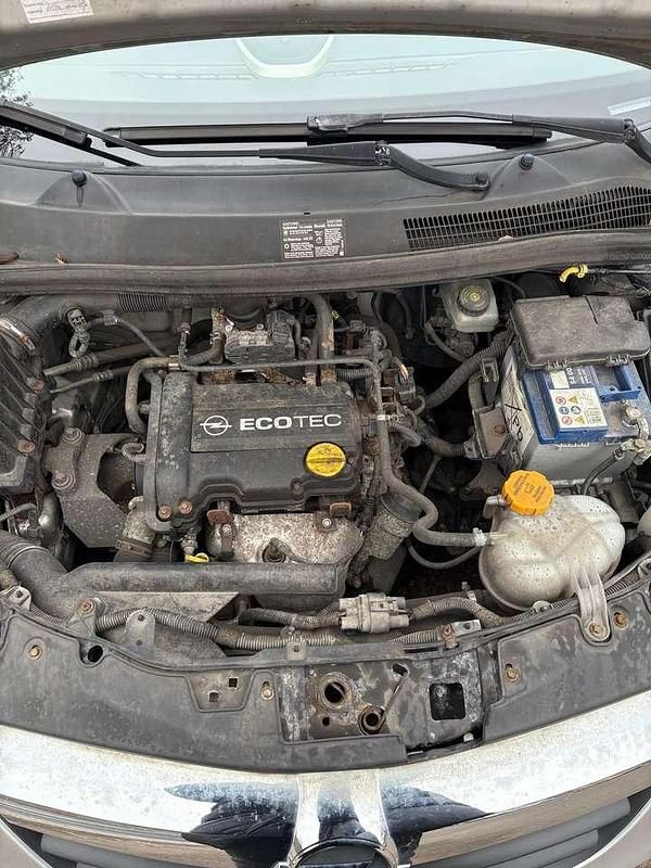 Gebraucht Opel Corsa Selection 60 PS (44 kW) 2010 Grau Kleinwagen