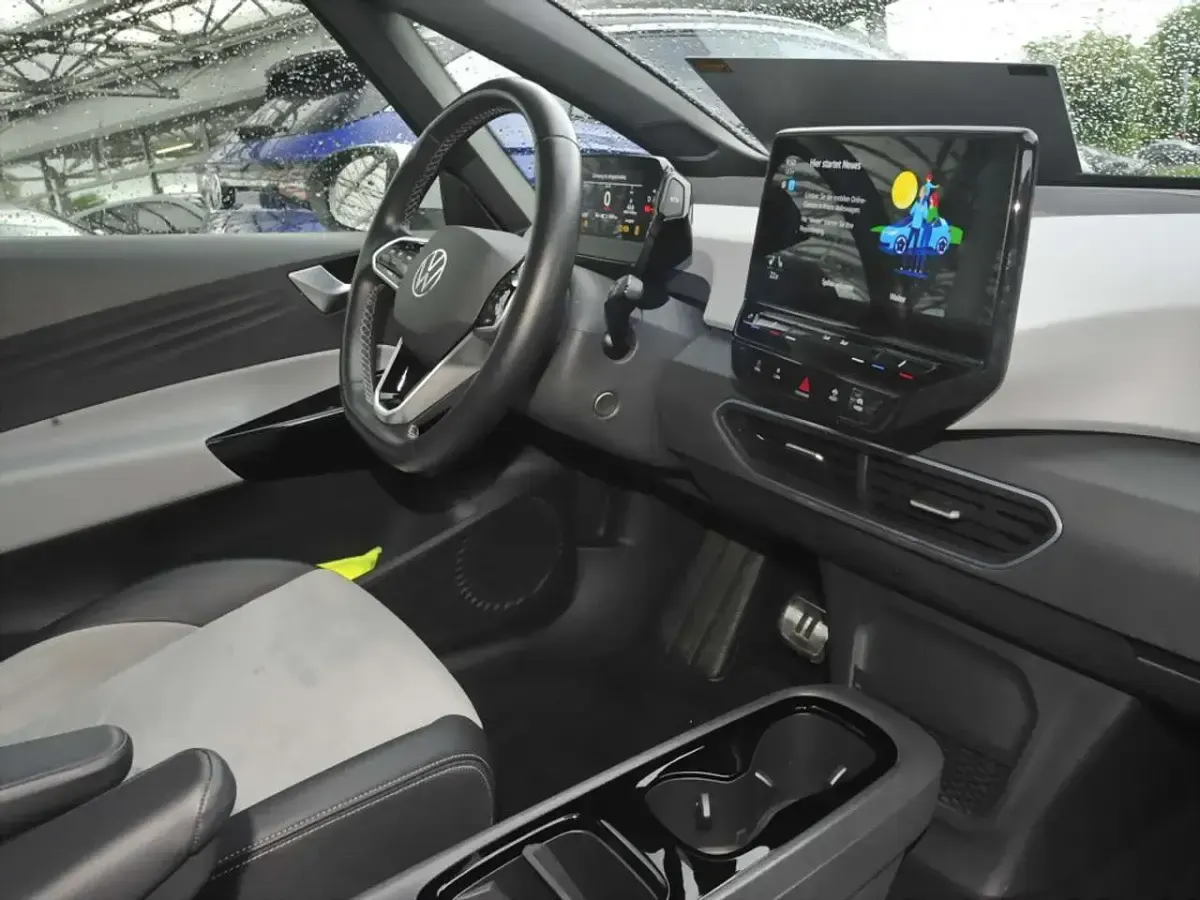 Gebraucht VW ID.3 Pro 150 kW (204 PS) 2023 Weiß Kleinwagen
