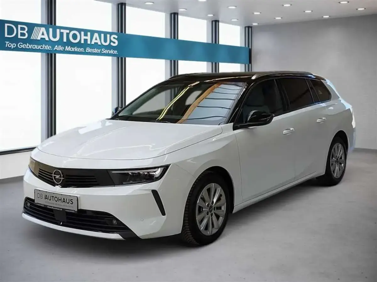 Usado Opel Astra Business Elegance 131 HP (96 kW) 2024 Citadino