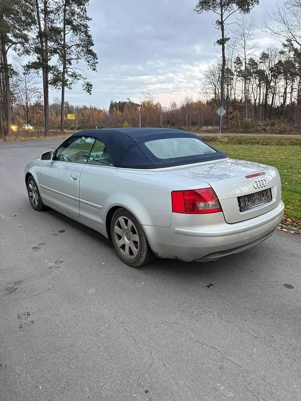 Gebraucht 2004 Audi A4 Cabriolet Cabrio | 999 € (Superpreis) - Bild 1/4