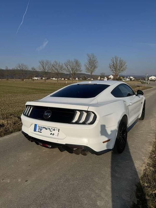 Gebraucht Ford Mustang GT 450 PS (330 kW) 2020 Weiß Coupé