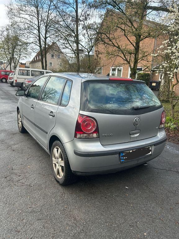 Gebraucht VW Polo 80 PS (58 kW) 2007 Grau Kleinwagen