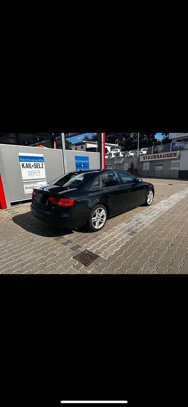Gebraucht Audi A4 177 PS (130 kW) 2015 Schwarz Limousine