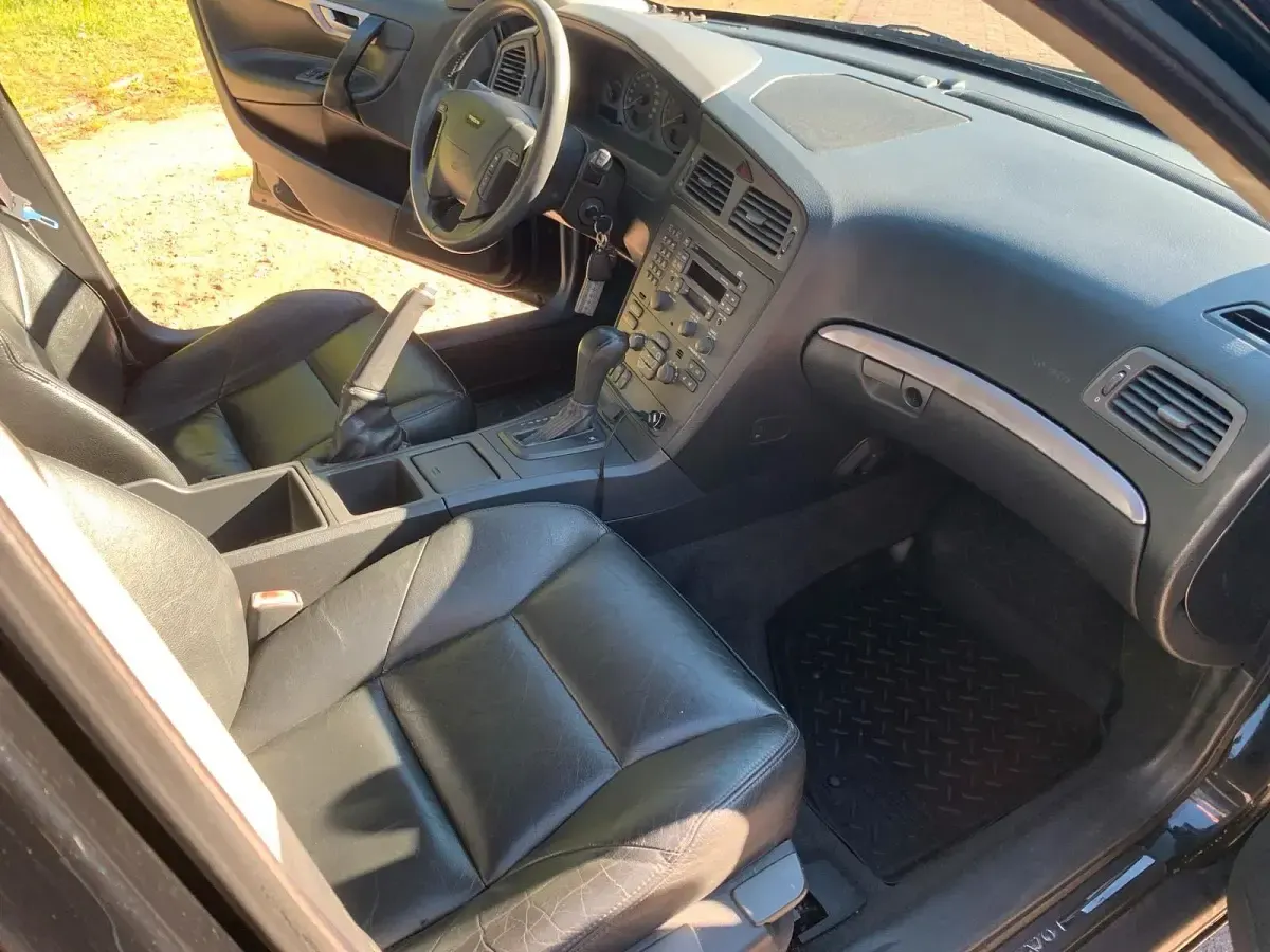 Gebraucht Volvo V70 196 PS (144 kW) 2002 Schwarz Kombi