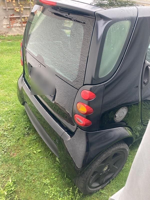 Schwarz Gebraucht 2004 Smart ForTwo Coupé Kleinwagen | 2.400 € (Fairer Preis) - Bild 1/4