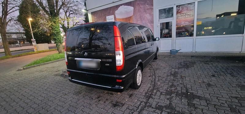 Gebraucht Mercedes Viano 160 PS (117 kW) 2008 Blau Van / Kleinbus