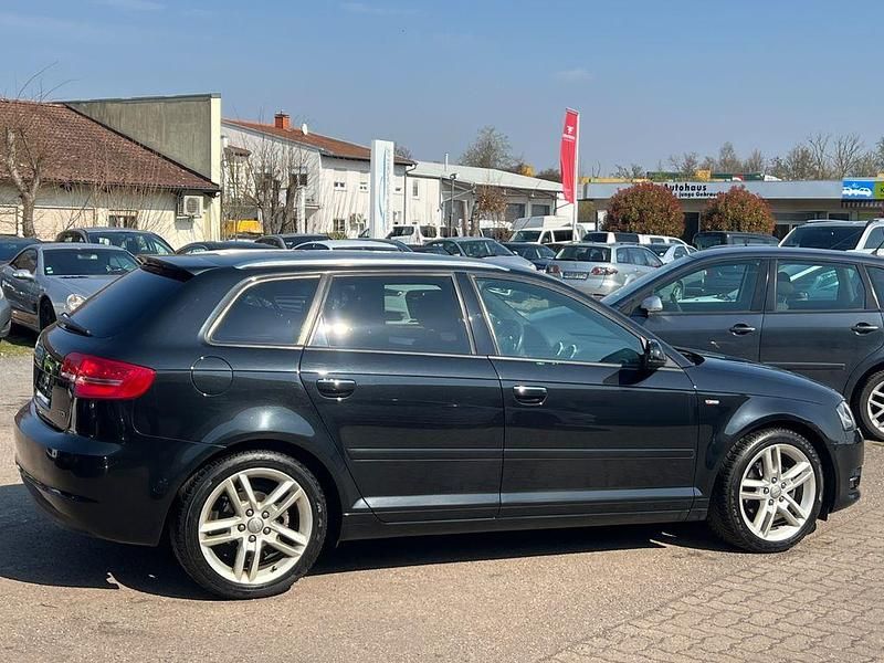 Gebraucht Audi A3 S-Line 140 PS (102 kW) 2012 Schwarz Kleinwagen