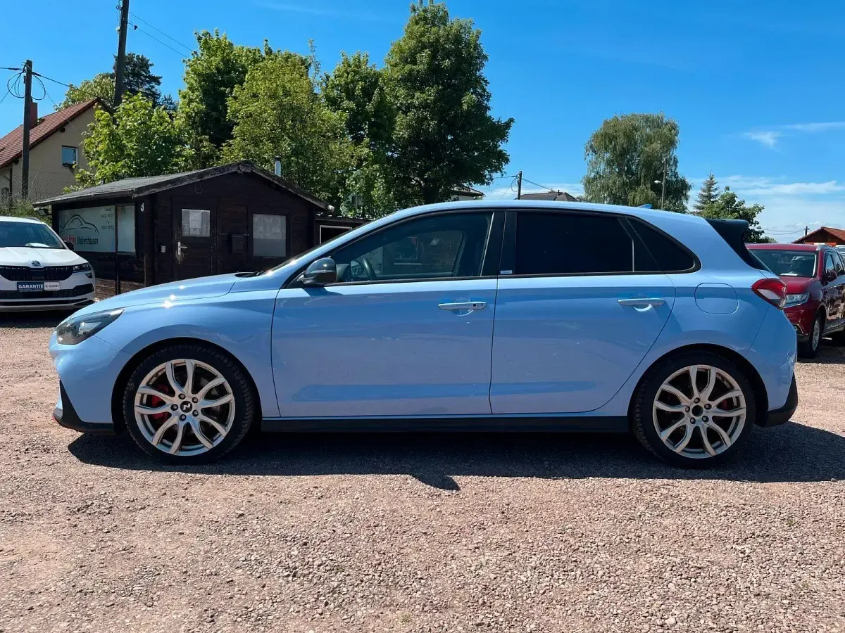 Gebraucht Hyundai i30 250 PS (183 kW) 2019 Blau Limousine