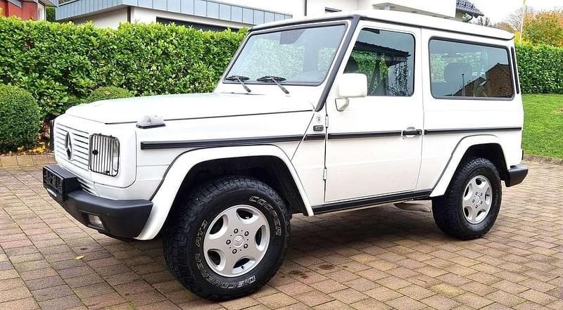 Weiß Gebraucht 2002 Mercedes G270 SUV | 78.500 € - Bild 1/4
