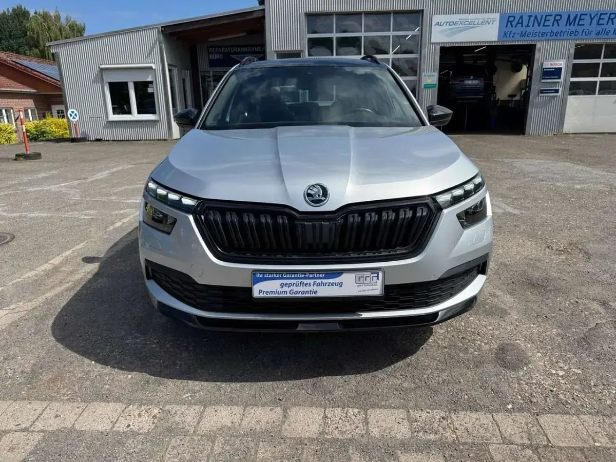 Gebraucht Skoda Kamiq Monte Carlo 150 PS (110 kW) 2023 Silber SUV