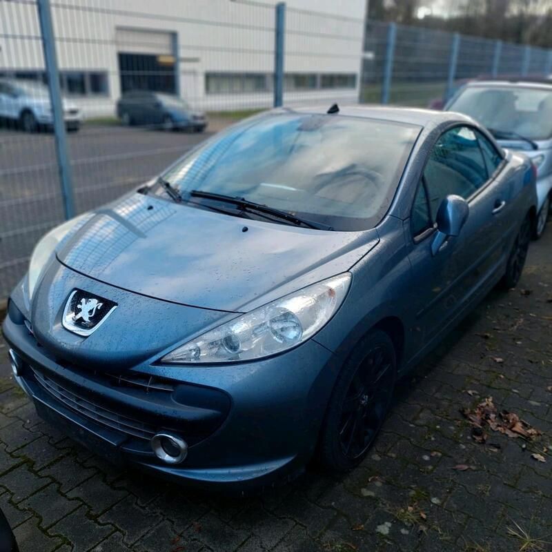 Grau Gebraucht 2007 Peugeot 207 CC Cabrio | 1.499 € (Superpreis) - Bild 1/4